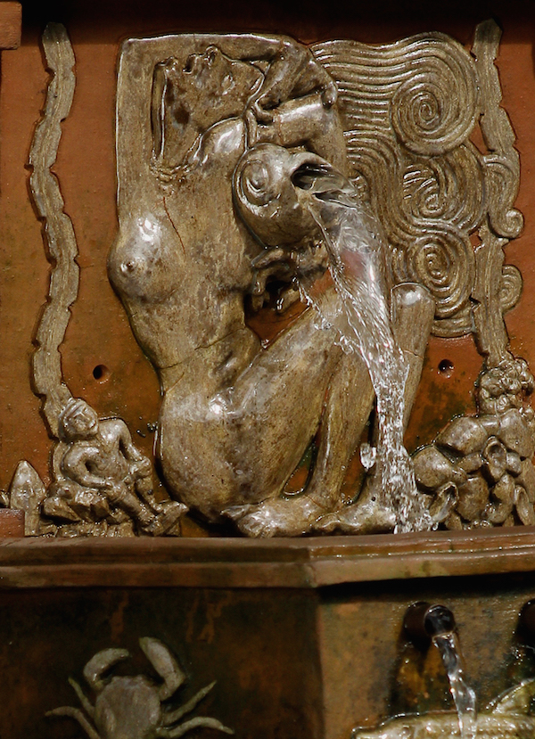 Madre de Agua Fountain
